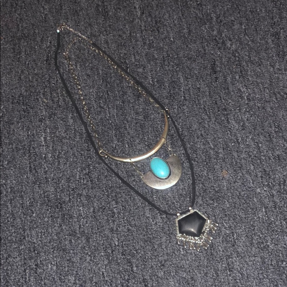💙 BOHO Style Faux Stone Necklace Set 💙 NWOT